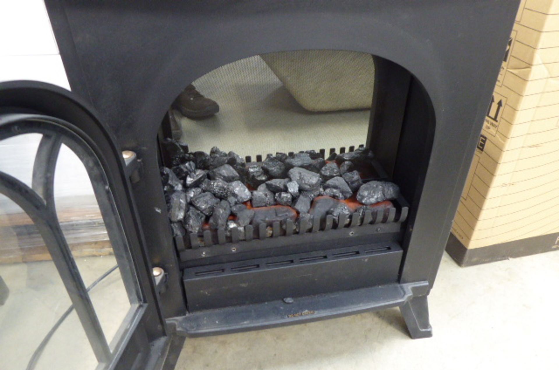 Dimplex electric stove heater - Image 2 of 2