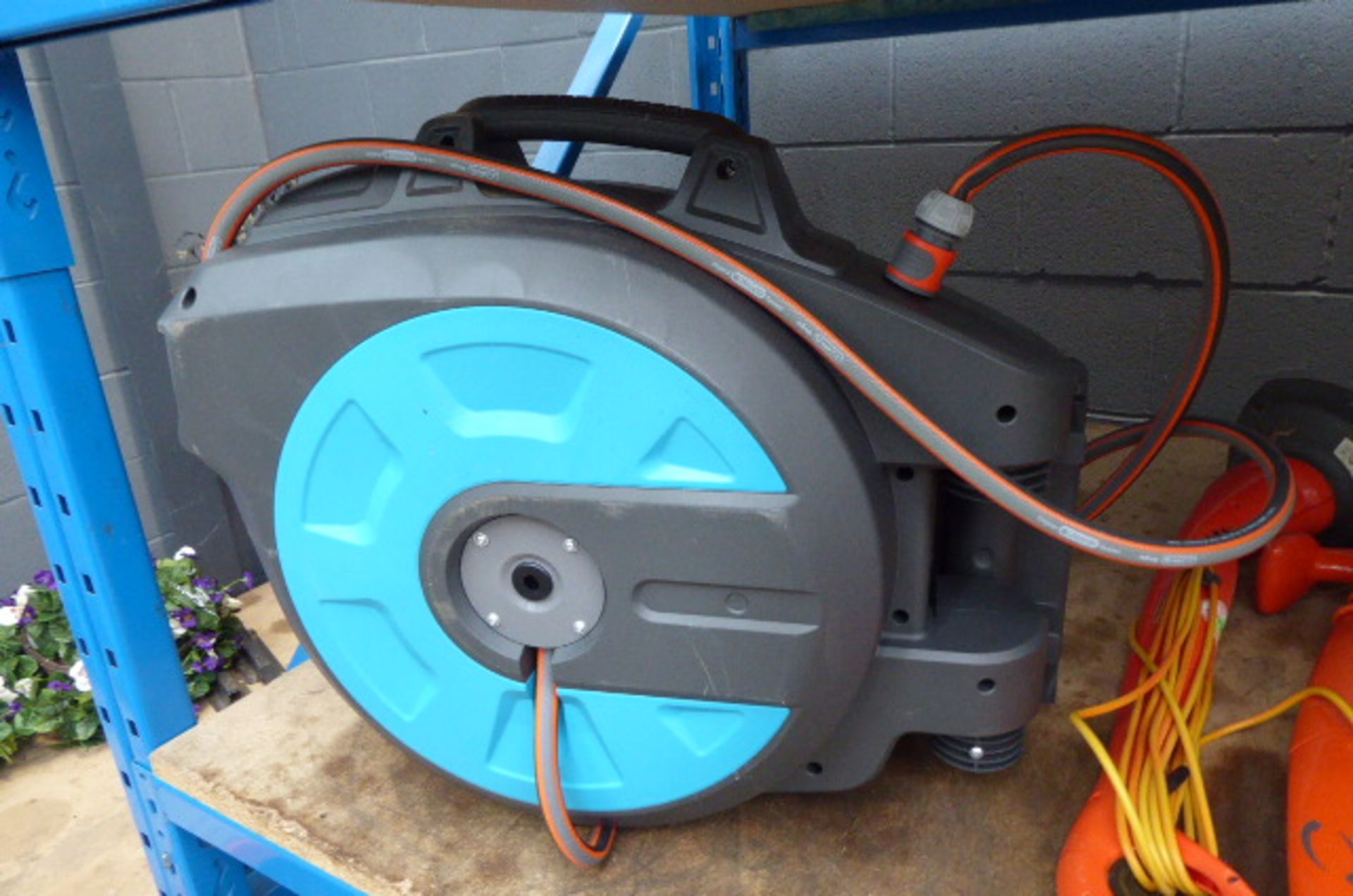 Gardenia hose reel - Image 2 of 2