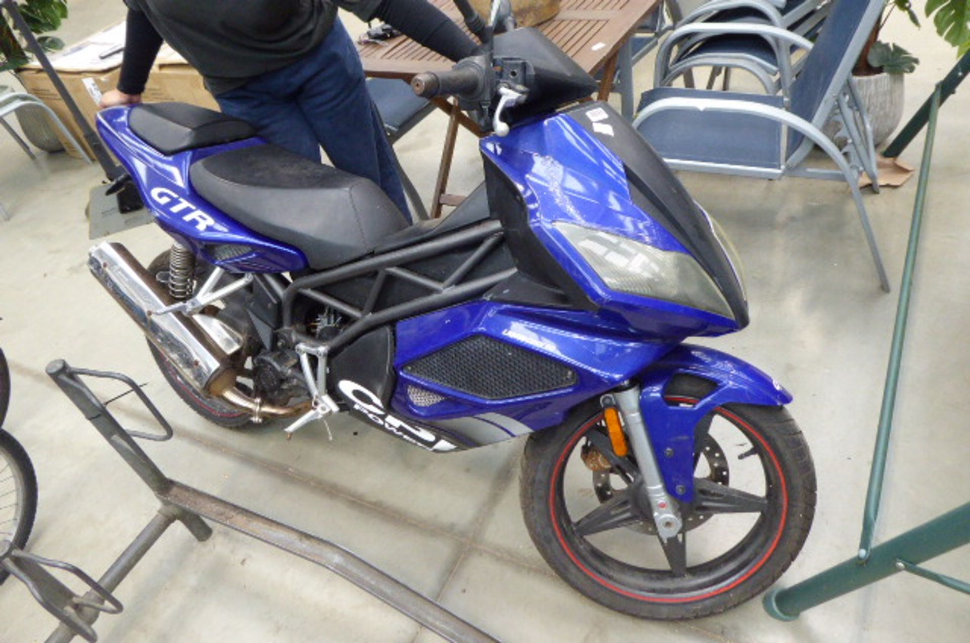 Blue Honda GTR 125 motorcycle - Image 3 of 4