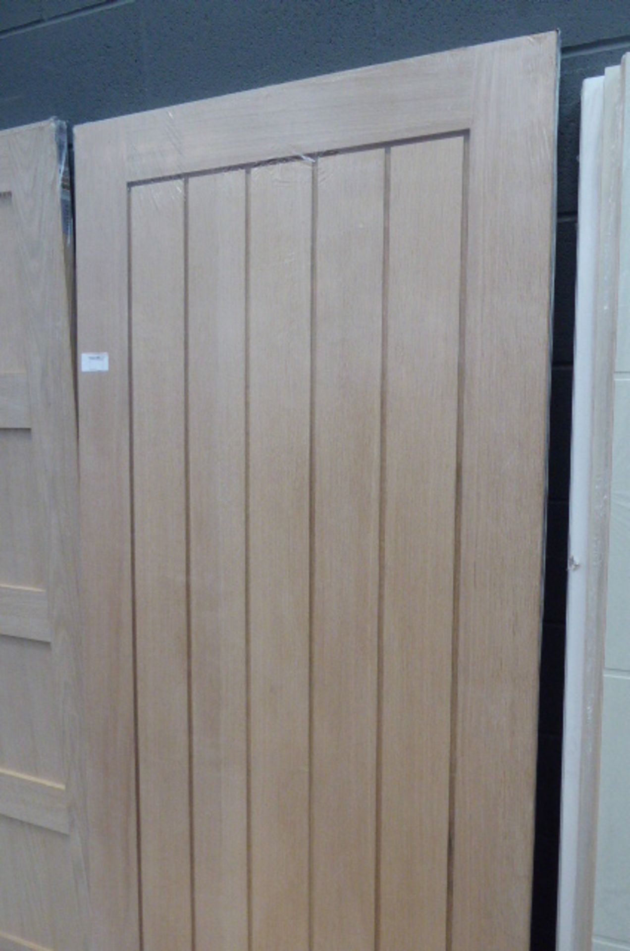 3 oak veneer panel internal doors - Image 3 of 3