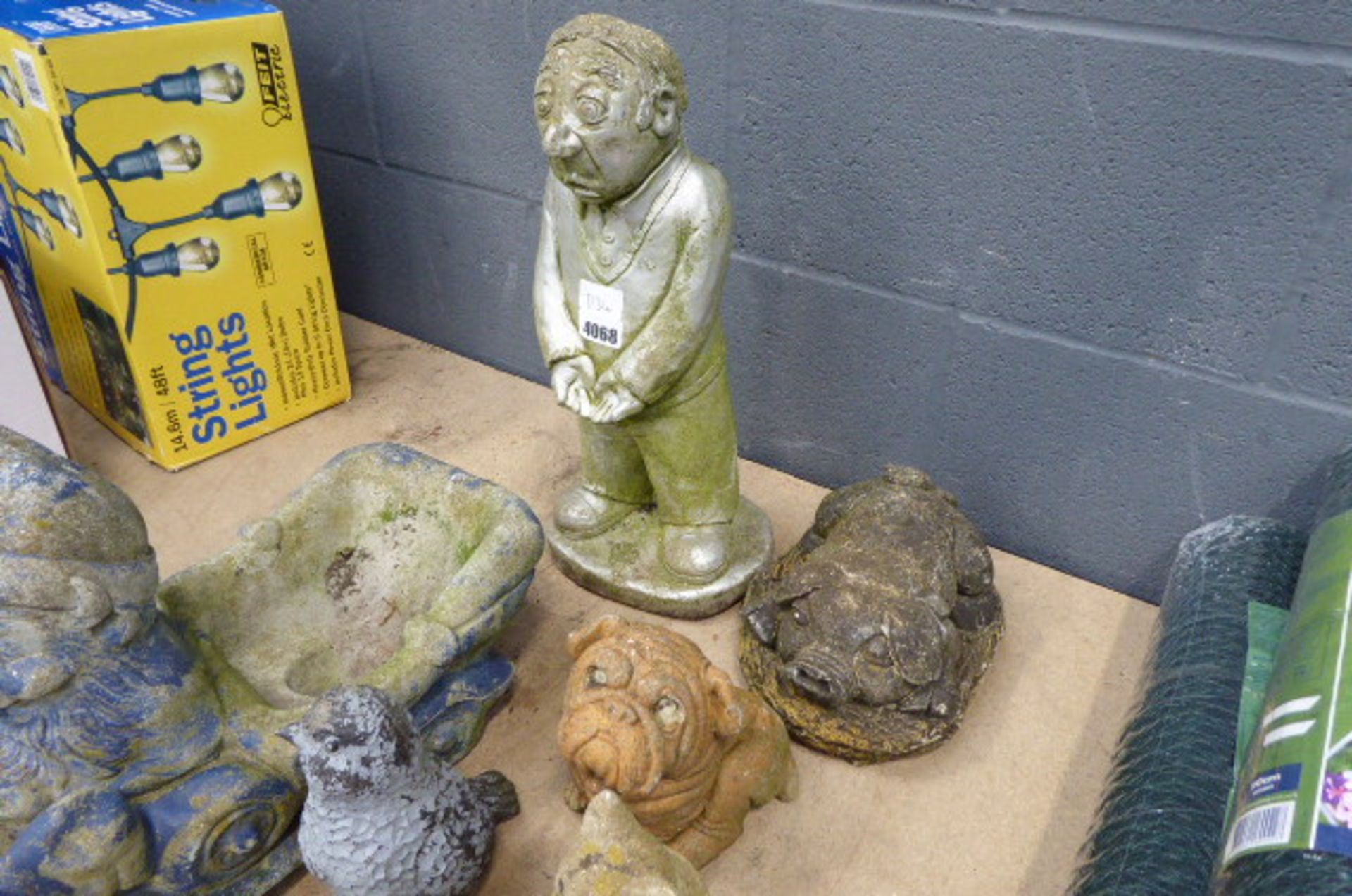 Small quantity of garden ornaments - Image 3 of 4