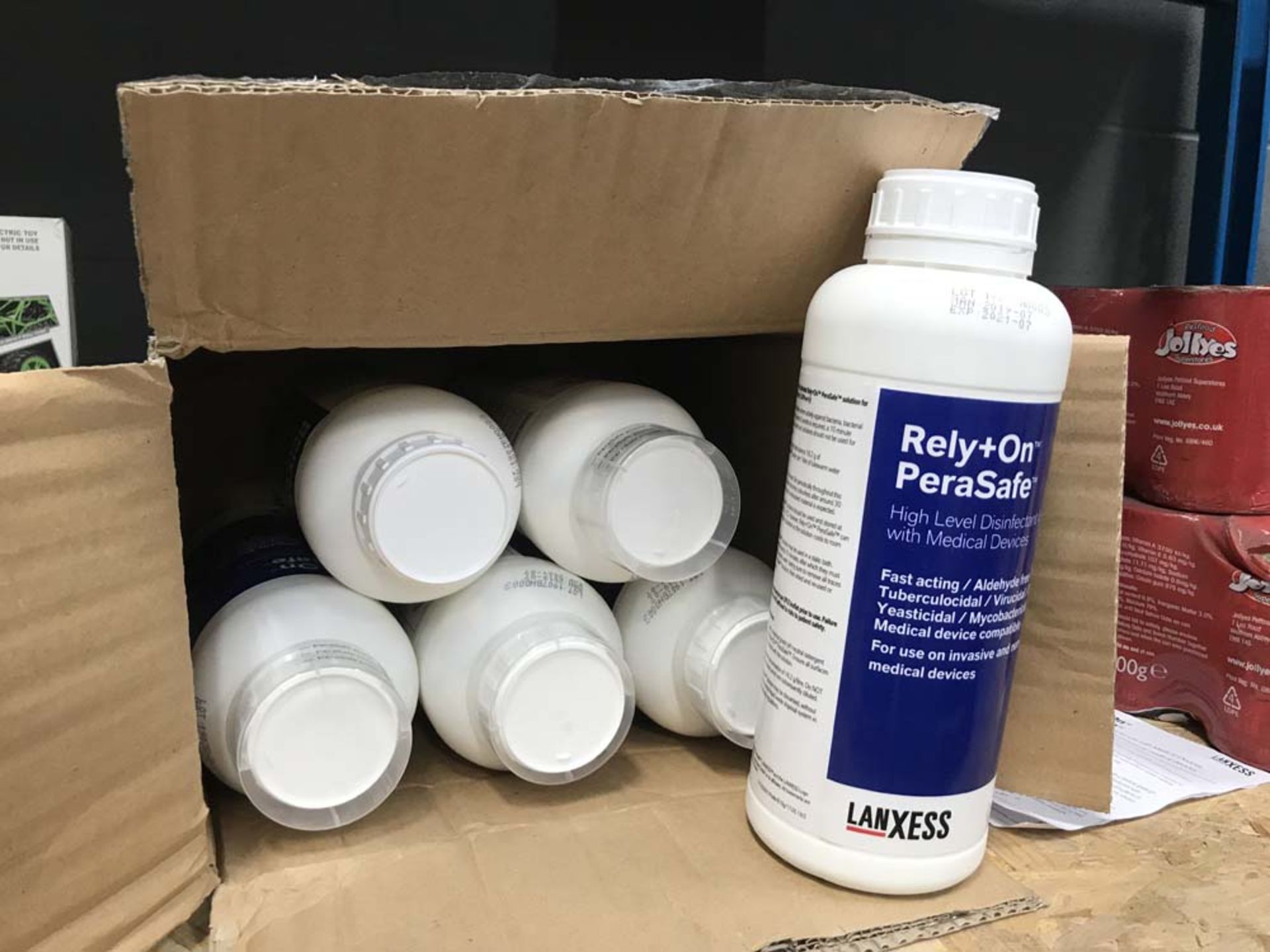 Box of high level disinfectant for medical devices