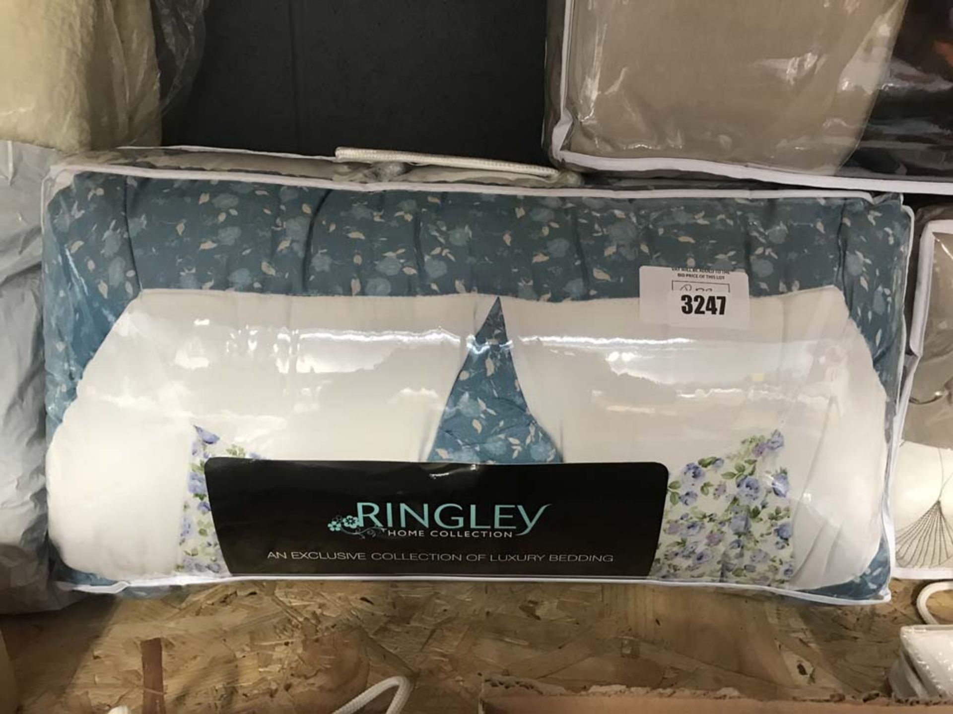 Rigeley Home Collection luxury bedding set
