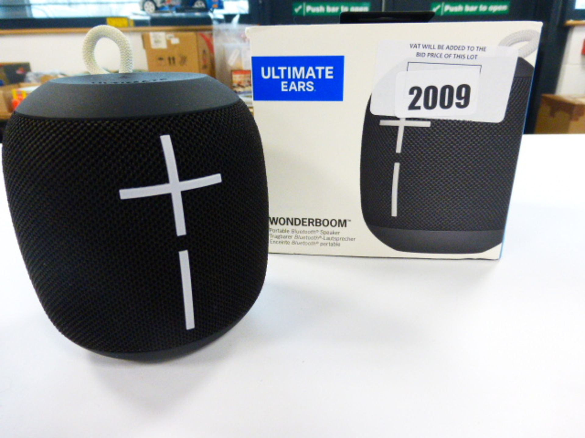 Ultimate Ears Wonderboom bluetooth speaker in box