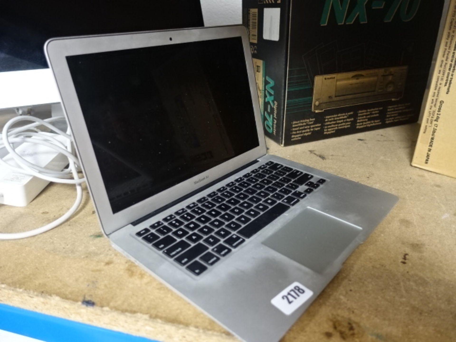 Apple Macbook Air laptop for spares and repairs model A1466