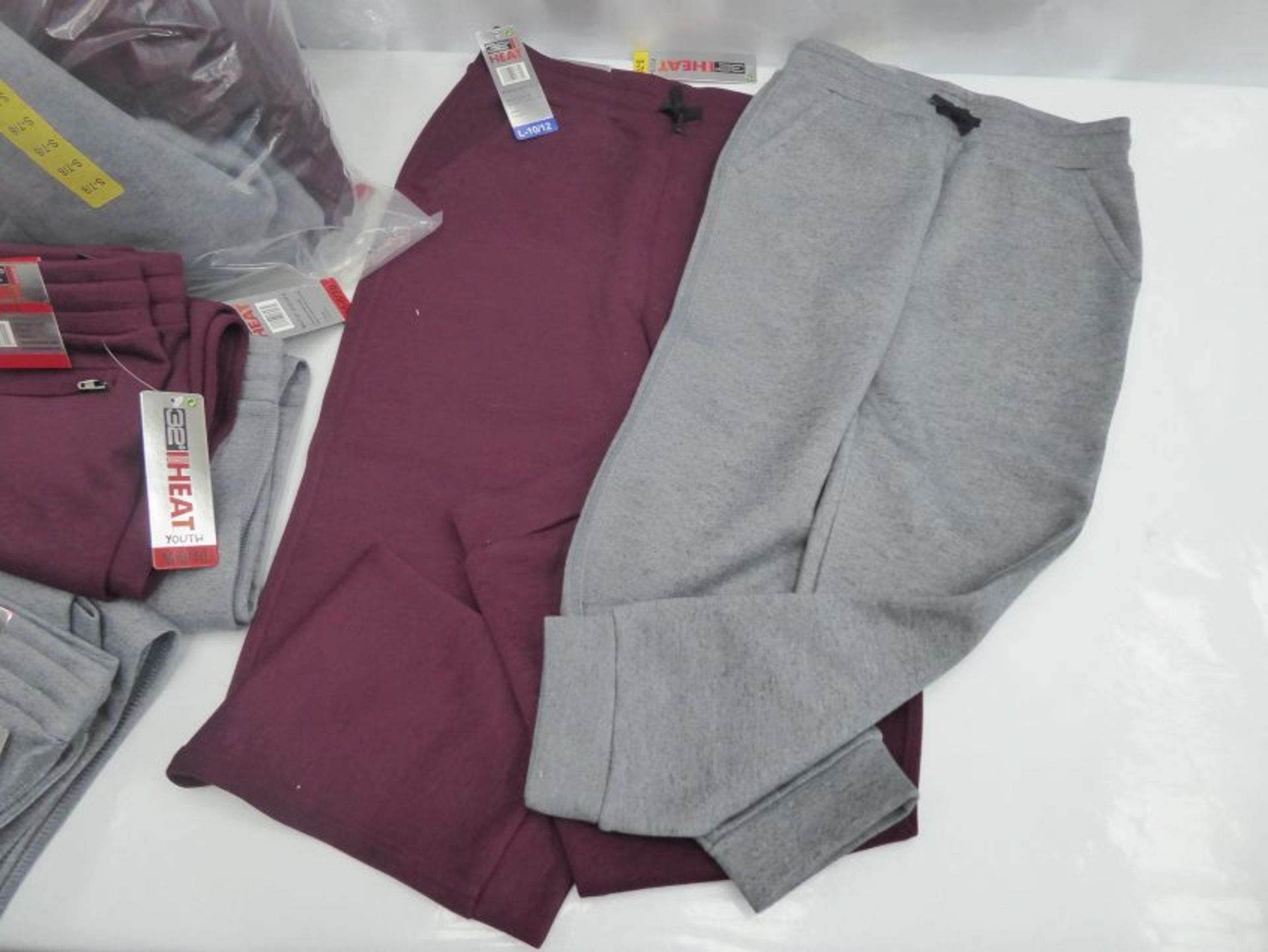 Bag containing 20 pairs of youth jogging pants by 32 Degree Heat in light grey and maroon, sizes - Image 2 of 3