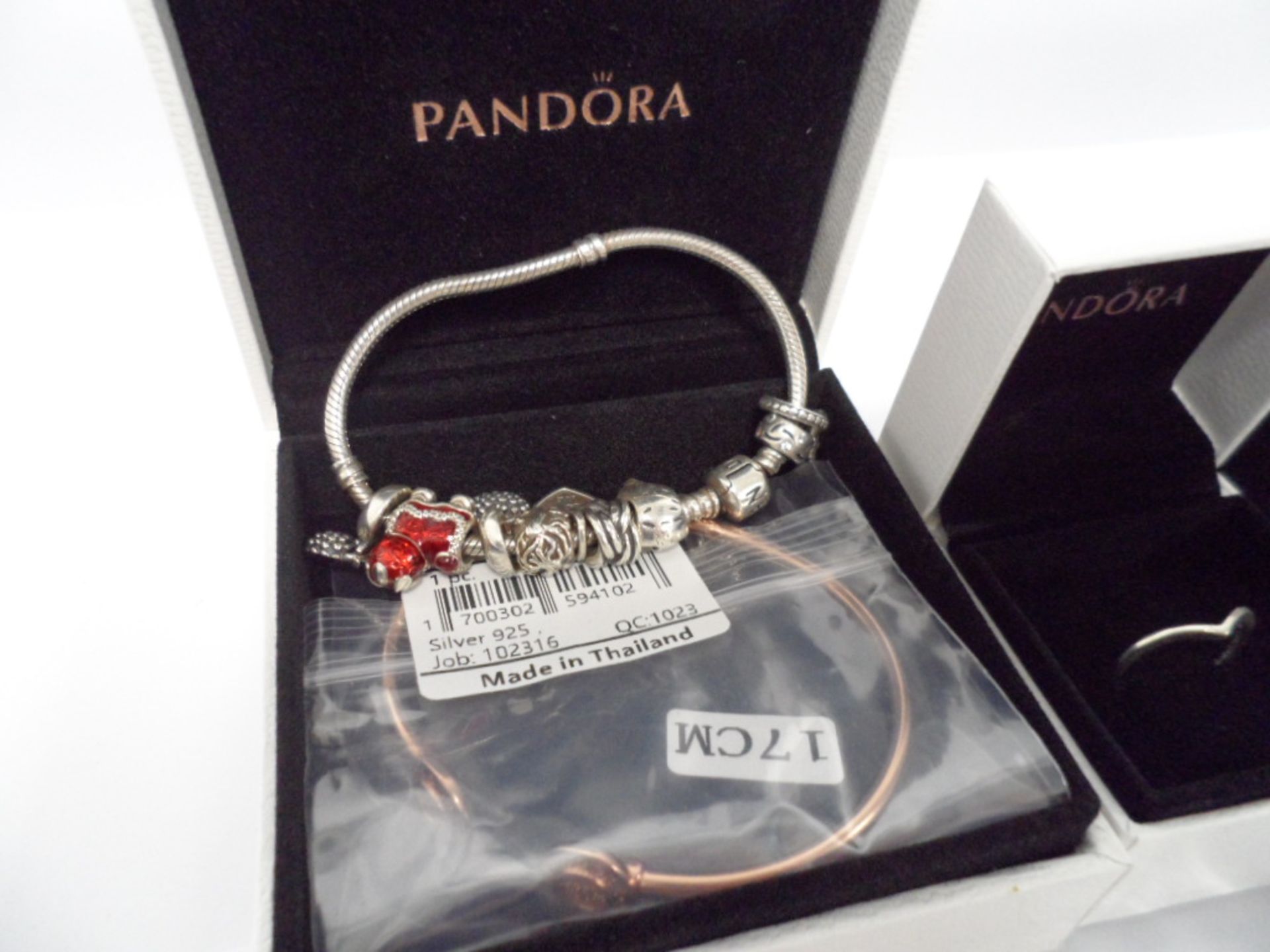 Bag of jewellery items to include charms, bracelets and earrings by Pandora, Swarovski, etc - Image 2 of 3