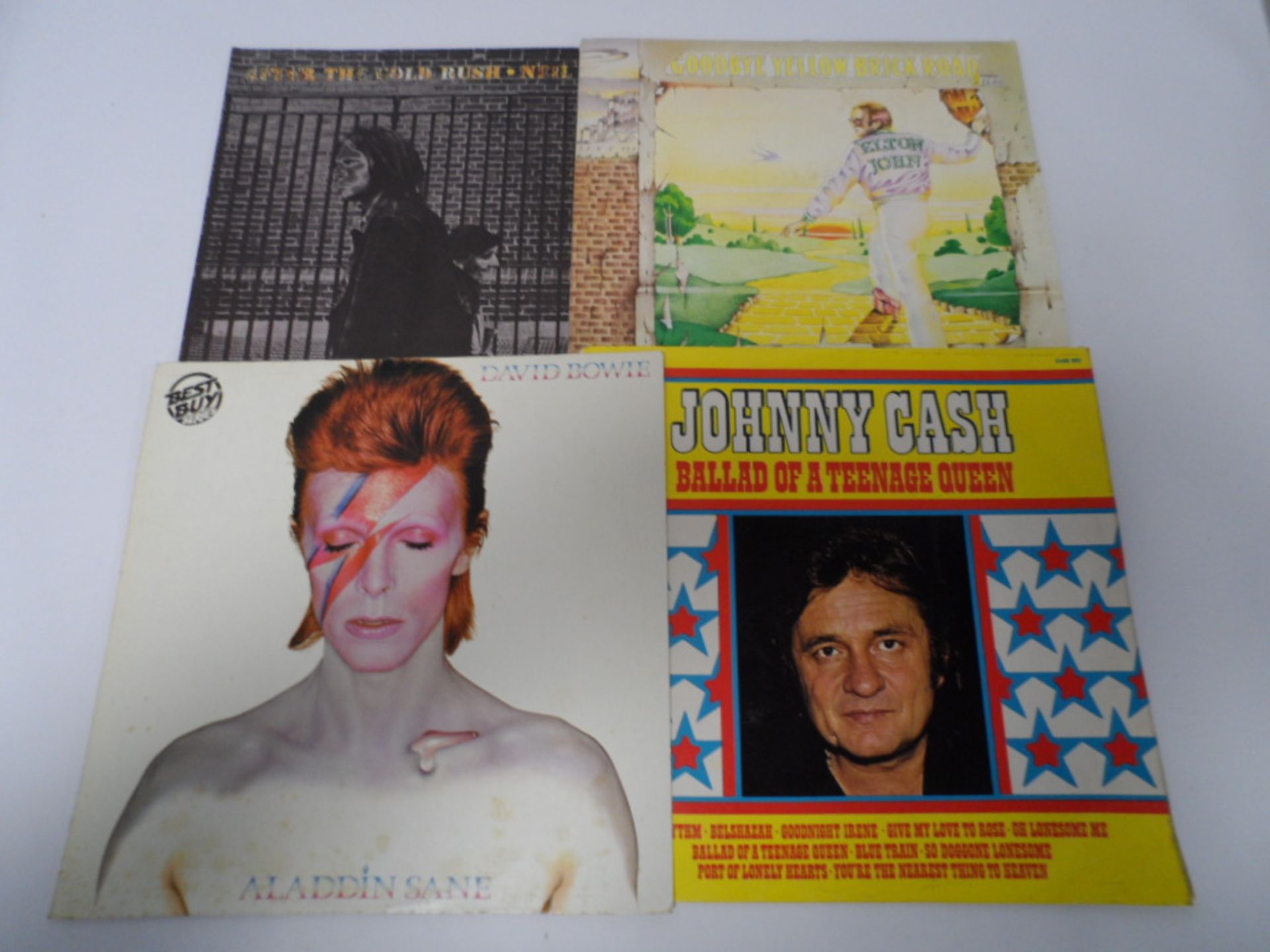 Box containing Vinyl records approx 50, including David Bowie, Elton John, Stevie Nicks, Elles - Image 4 of 6