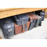 Quantity of travelling cases, briefcase and bags