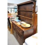 Oak dresser with 2 drawers and 2 doors to the base