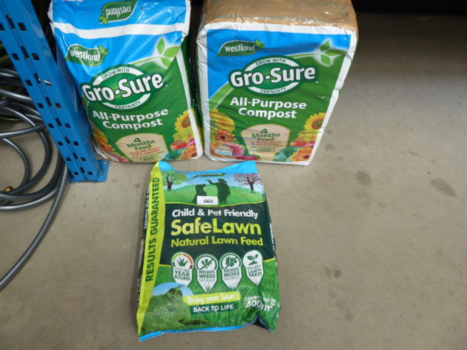 2 bags of Growsure all purpose compost with bag of Westland Safe Lawn lawn feed