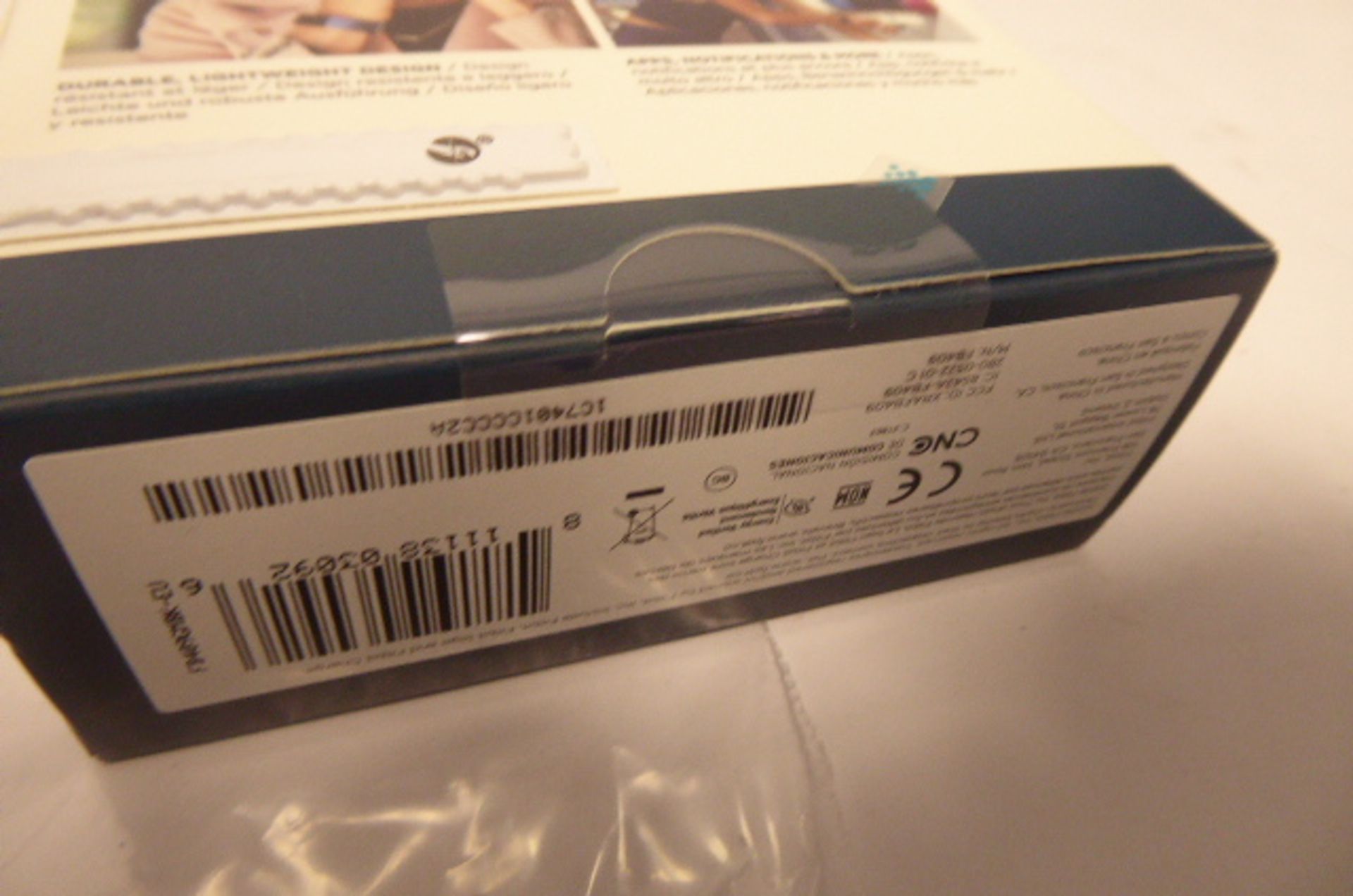 Fitbit charge 3 fitness tracker boxed. - Image 2 of 2