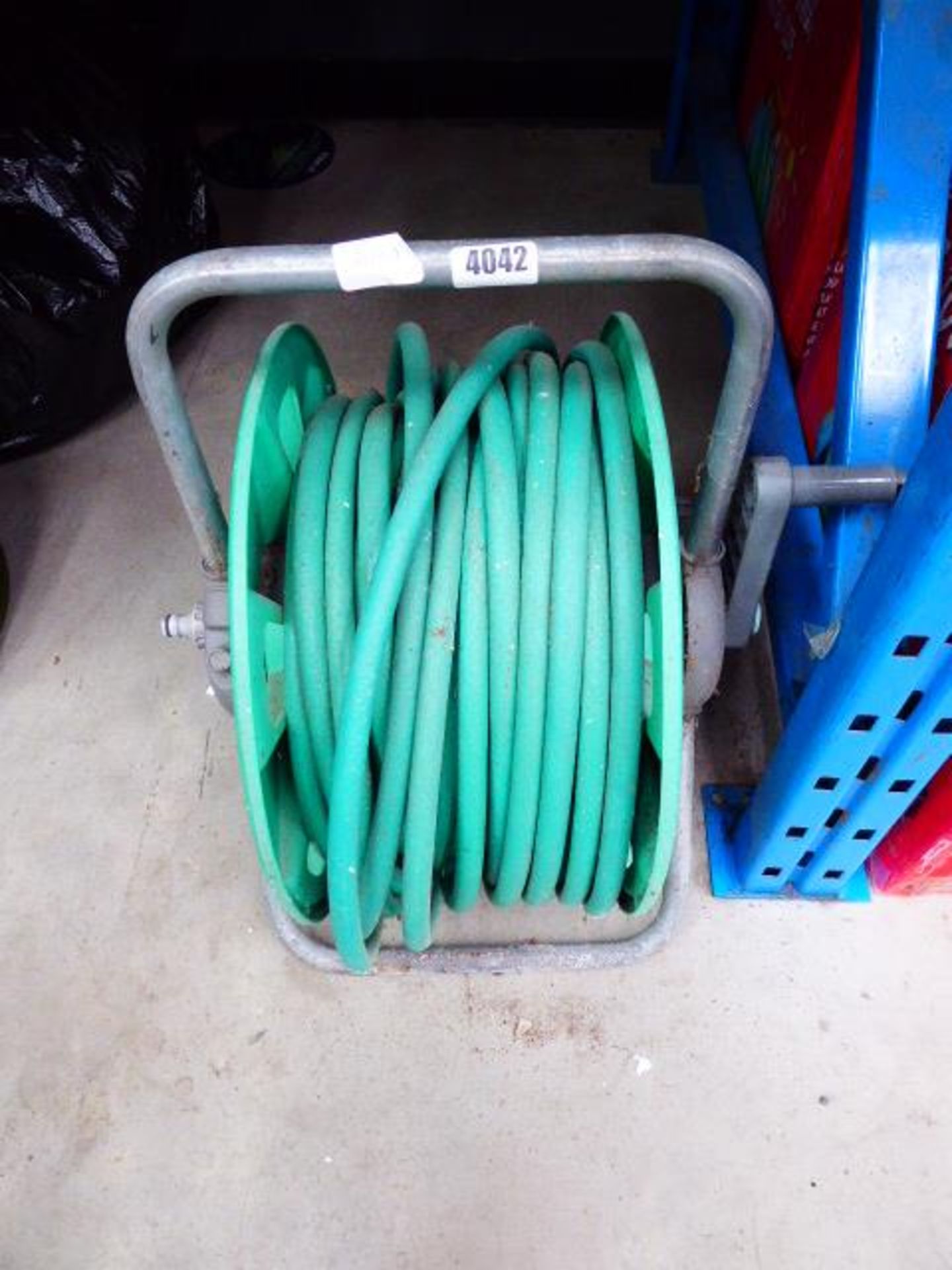 Hose and hose reel