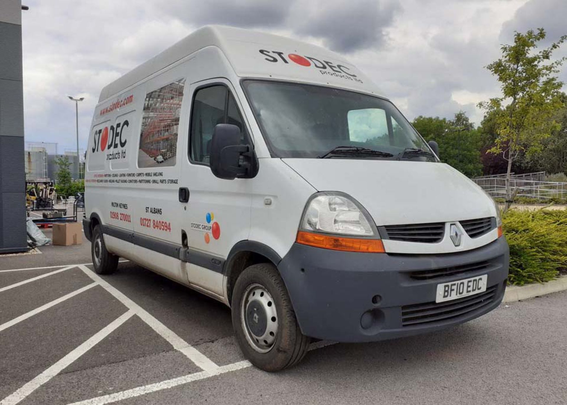 BF10 EDC (2010) Renault Master LH35 DCI 120 high roof panel van. 3500kg gross weight. 2464cc diesel.