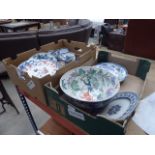 5022 Two boxes of Oriental blue and white and other china