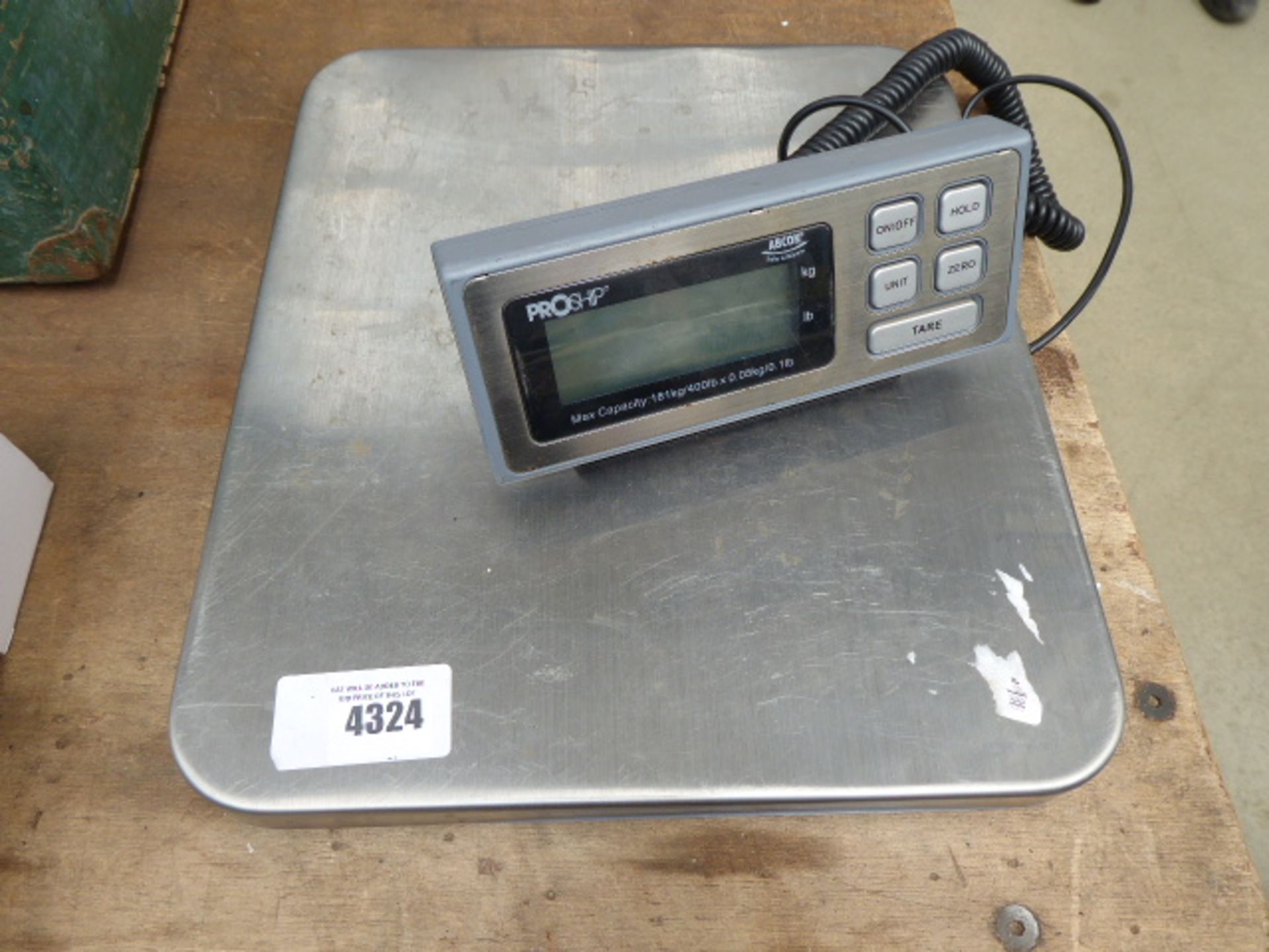 Set of post ship scales