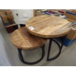 2 circular lamp tables