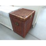 Wicker laundry bin