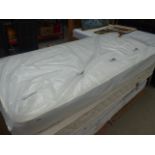 Single bed mattress