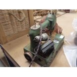 Vintage general electric sewing machine (af,