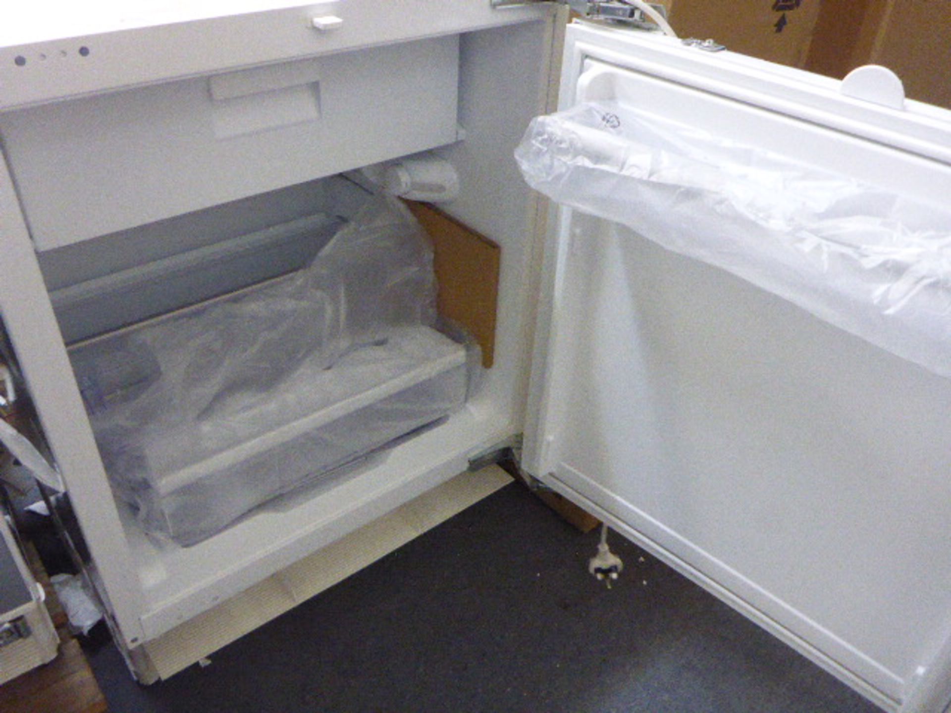 K4336X8GB-B Neff Built-in automatic fridge-freezer - Image 2 of 2