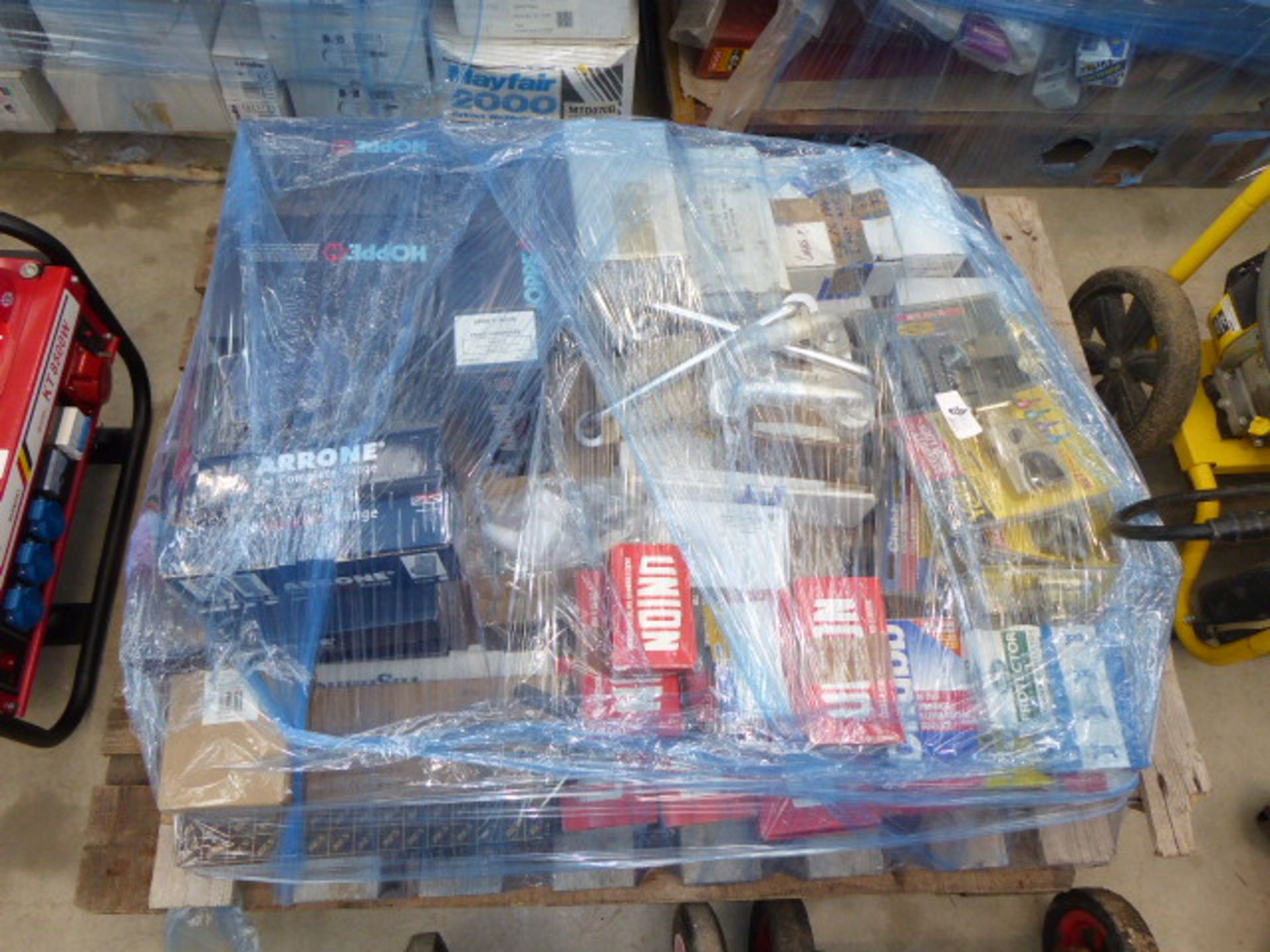 Pallet containing a large quantity of locks including security door locks, Yale locks, door