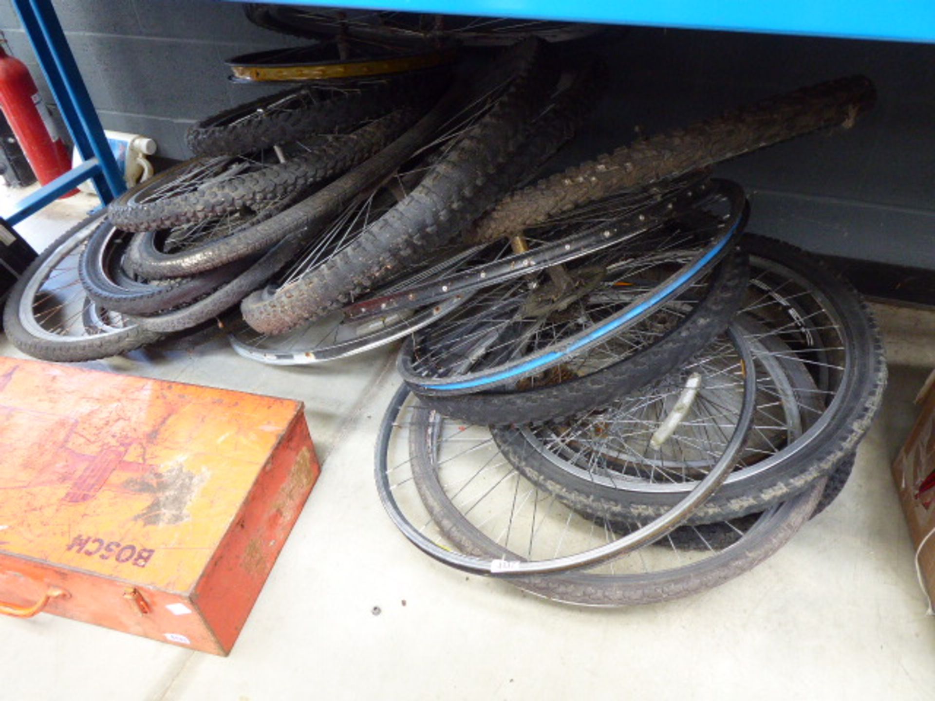 Large quantity of bike wheels and tyres