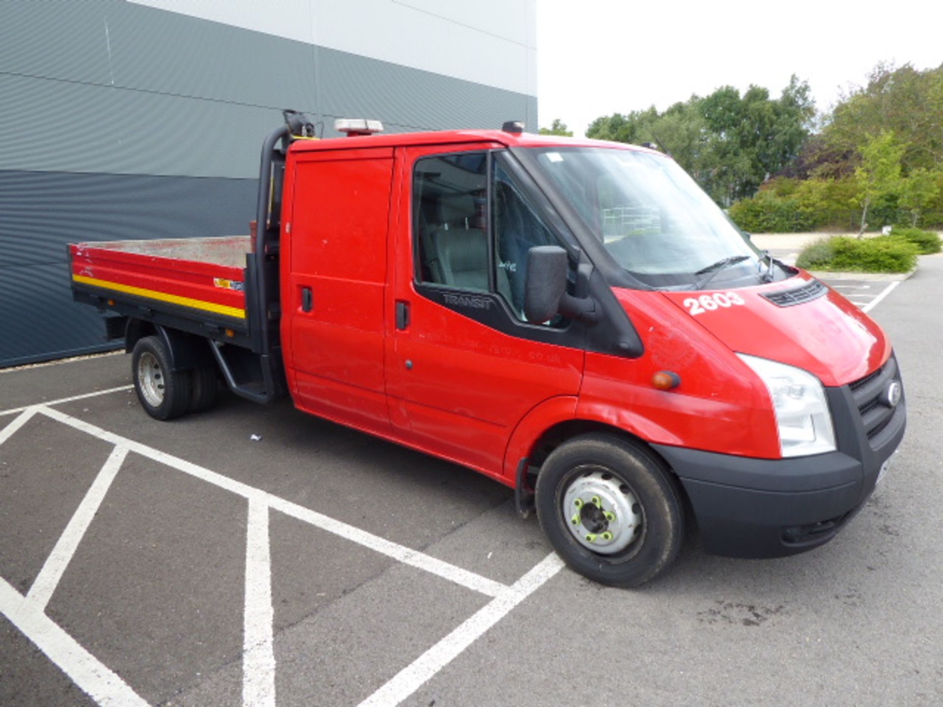 LO61 YWW (2011) Ford Transit 100 T350L D/C RWD, diesel in red/green MOT: 03/09/2020 - Image 2 of 10