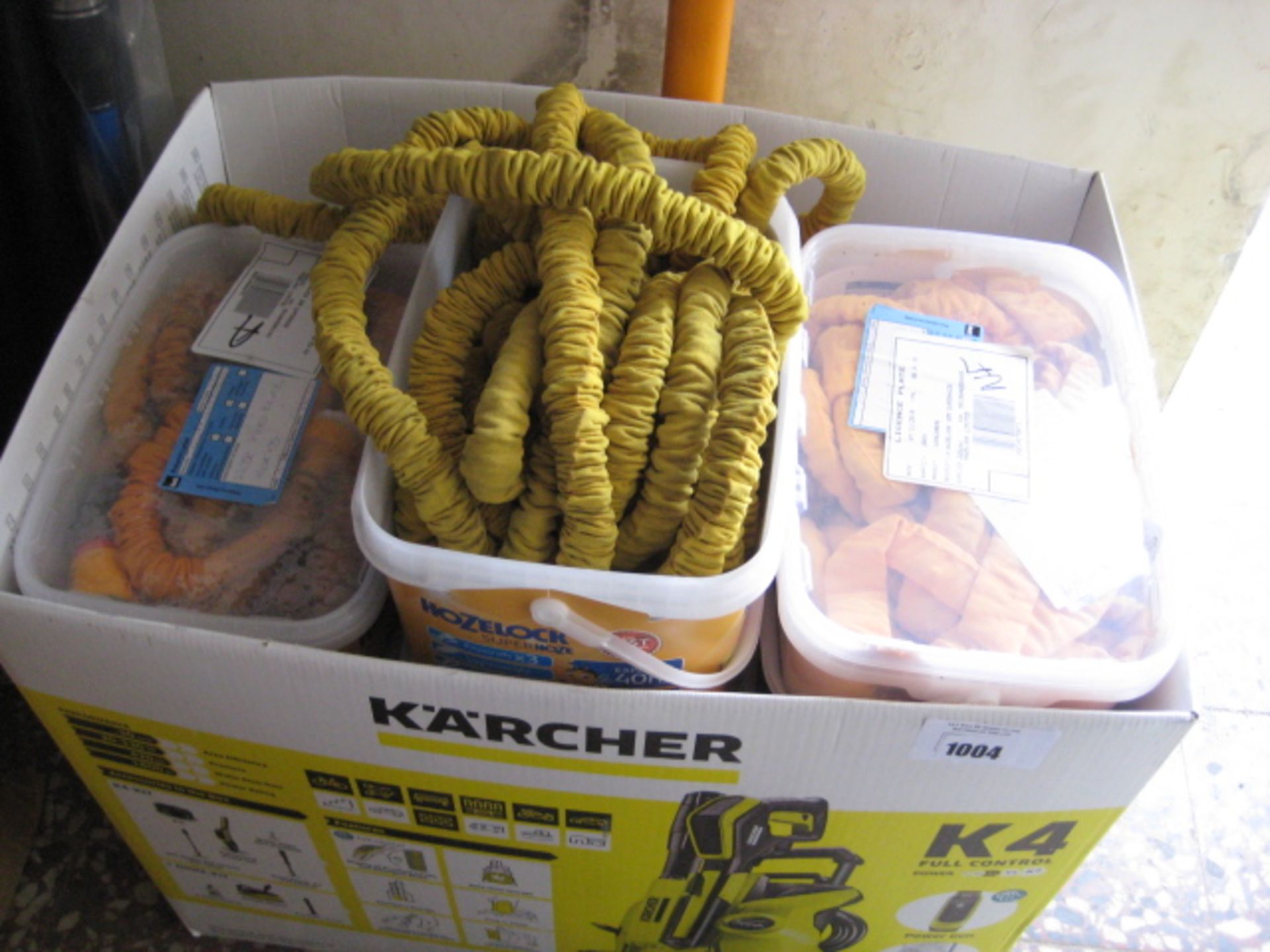 Box containing Hozelock 15m super hose sets