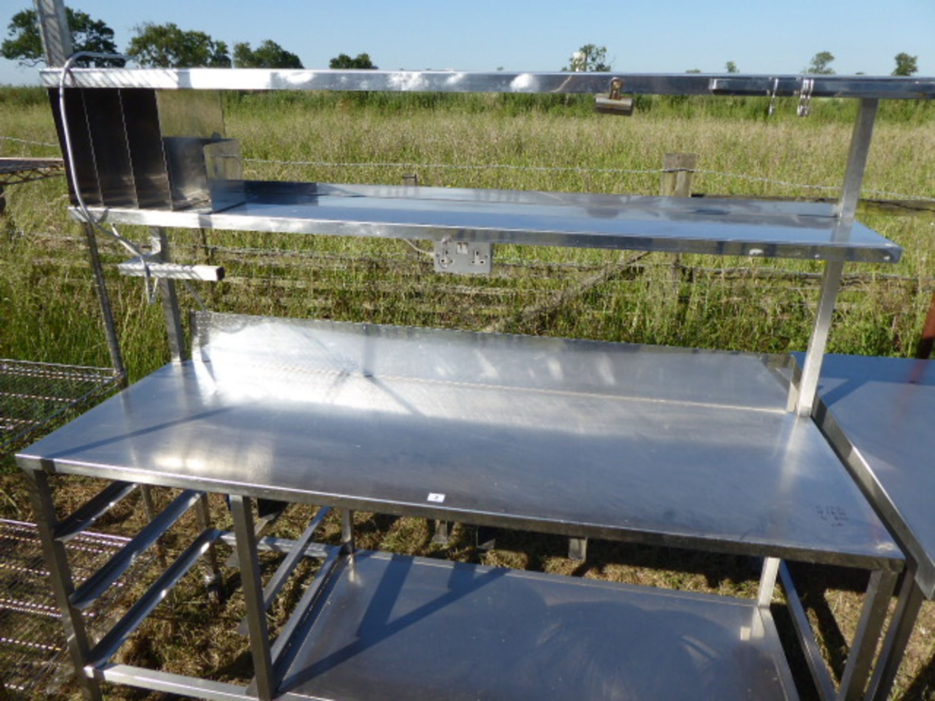 Stainless steel mobile food preparation station with 2 shelves over, shelf under space for trays, - Image 2 of 3