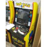 (2376) Pac-Man games console