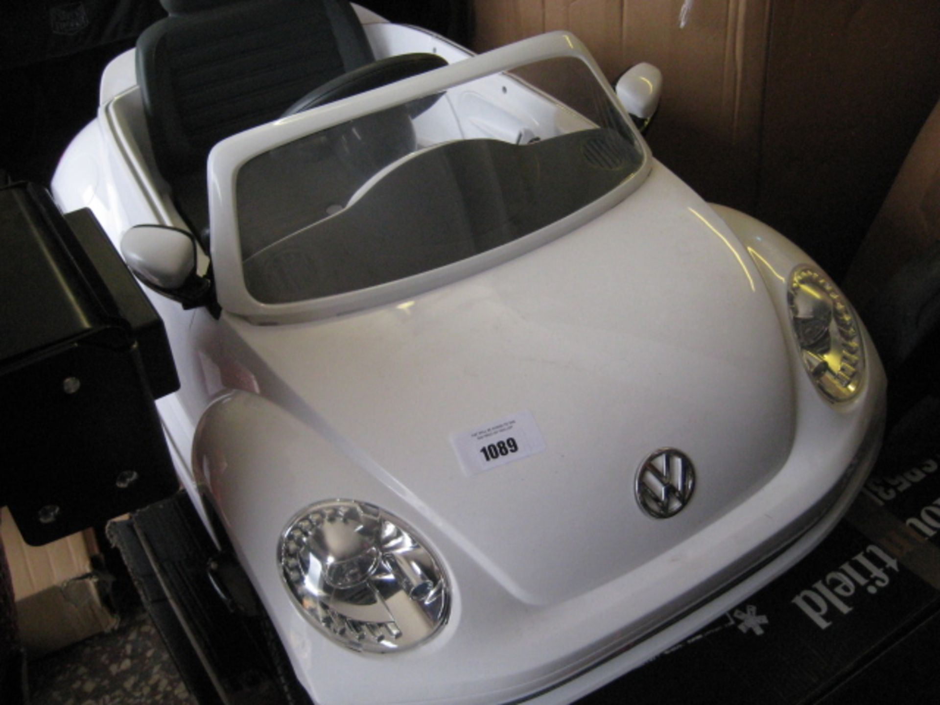 Battery operated VW childs electric car with charger