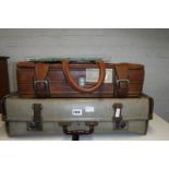 (2040) 2 luggage cases