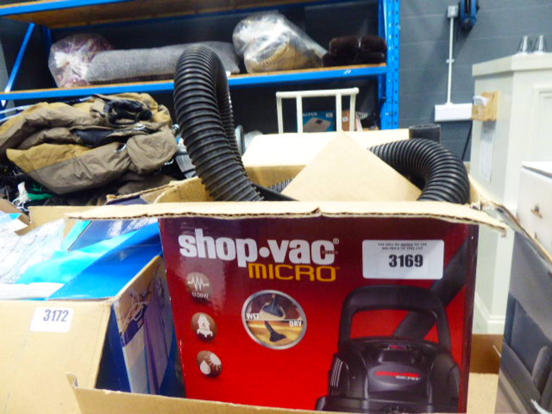 Boxed Micro shop vac