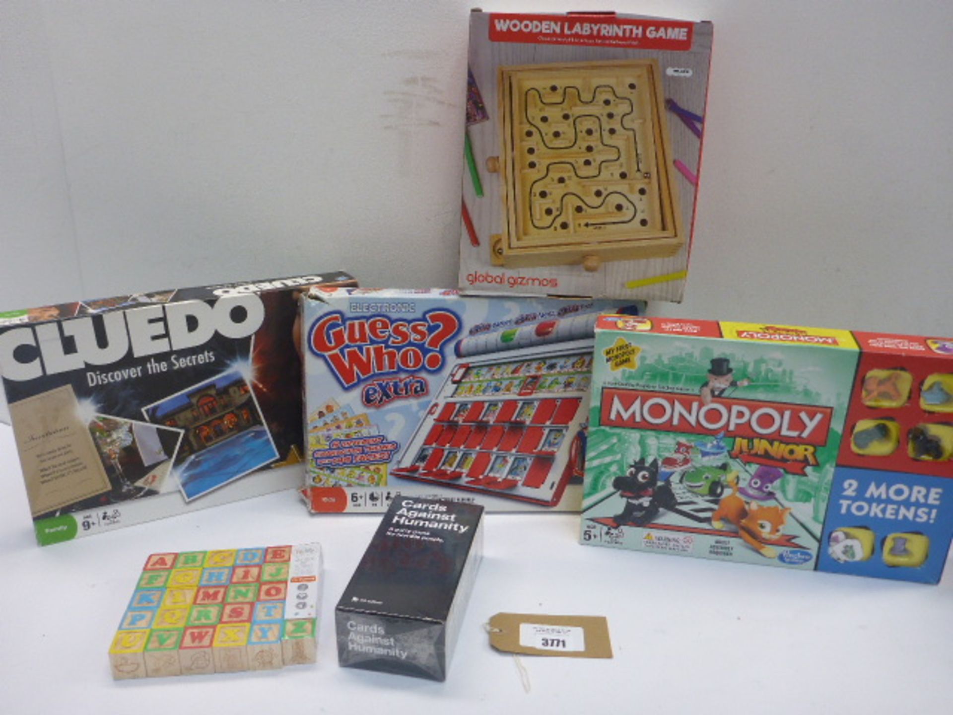 Cludo, Guess Who?, Monopoly Junior, Labyrinth game, Cards Against Humanity and Wooden blocks