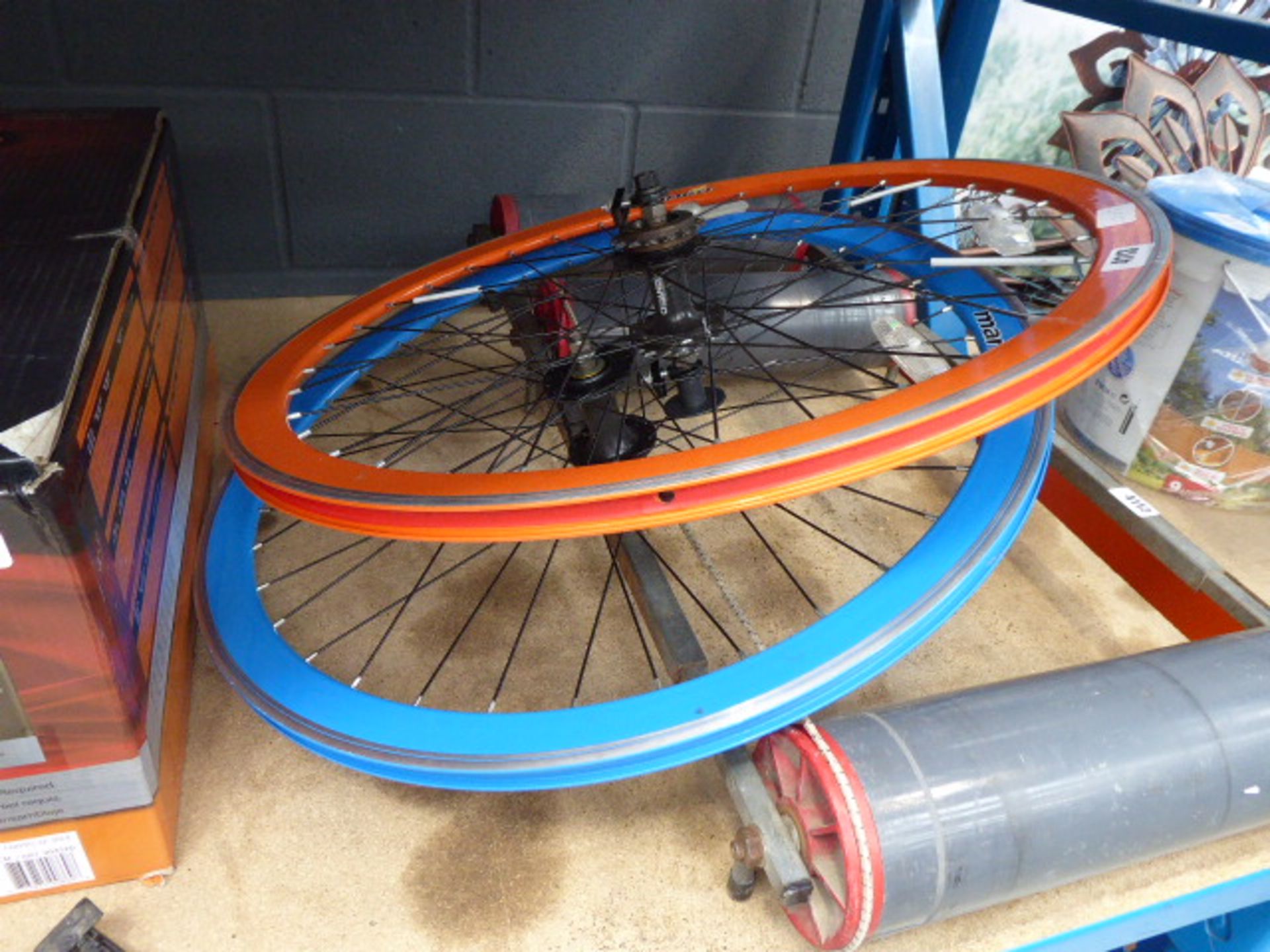 2 Mango bike wheels