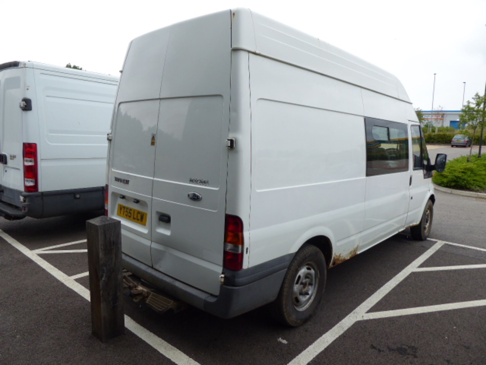 YT55 LCW (2005) Ford Transit, diesel in white MOT: 10/10/20 - Image 3 of 9