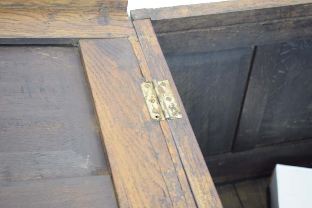 A 20th century oak and panelled coffer decorated with carved foliate carvings throughout, l. - Image 6 of 8