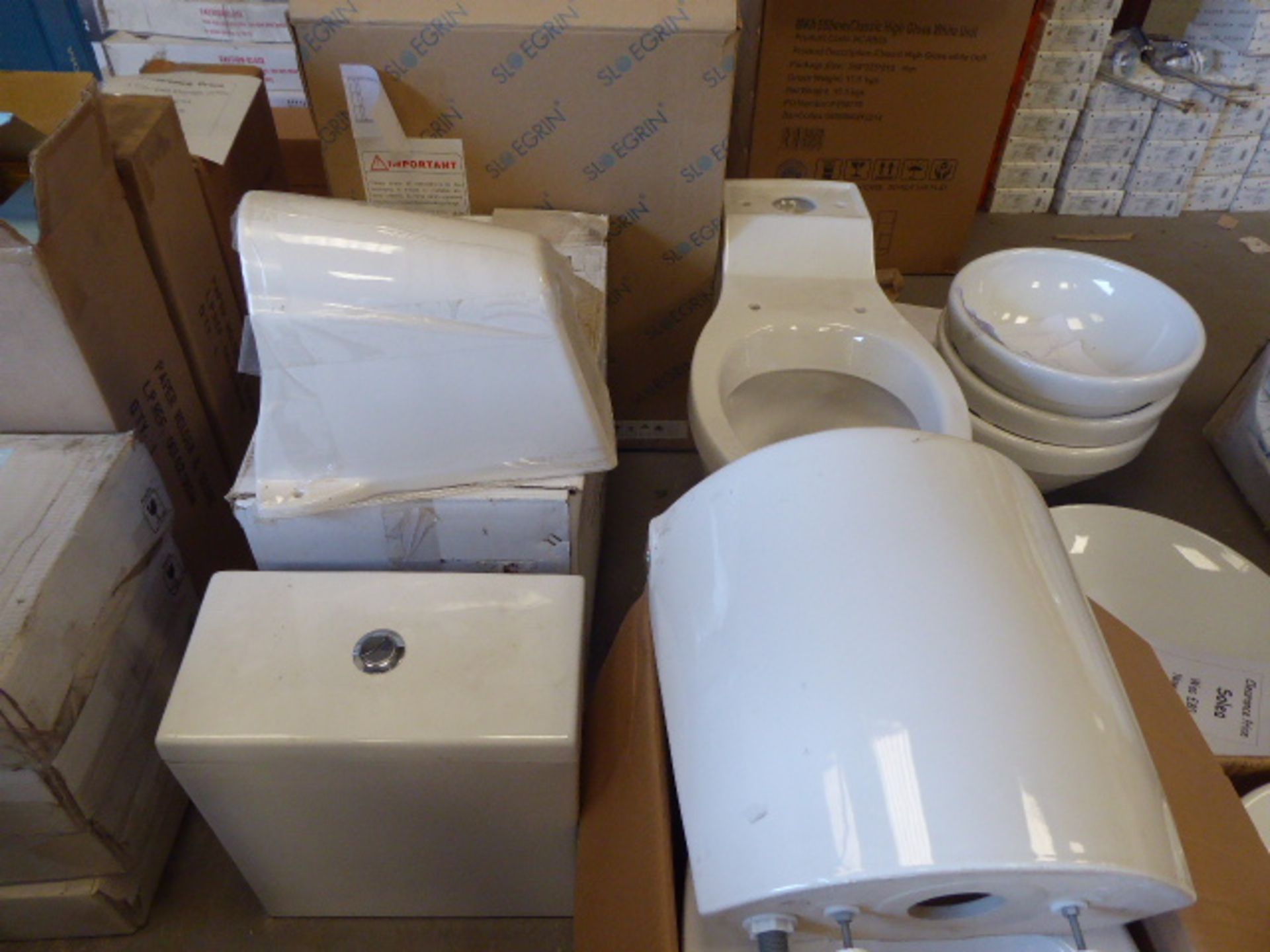 2 toilet pans each with cistern, single toilet pan, boxed bathroom cabinet, hand basin, half - Image 2 of 2