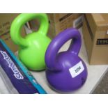 Everlast 5kg kettle bell with 8kg similar kettle bell