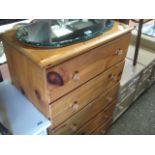 Modern pine chest of 5 drawers
