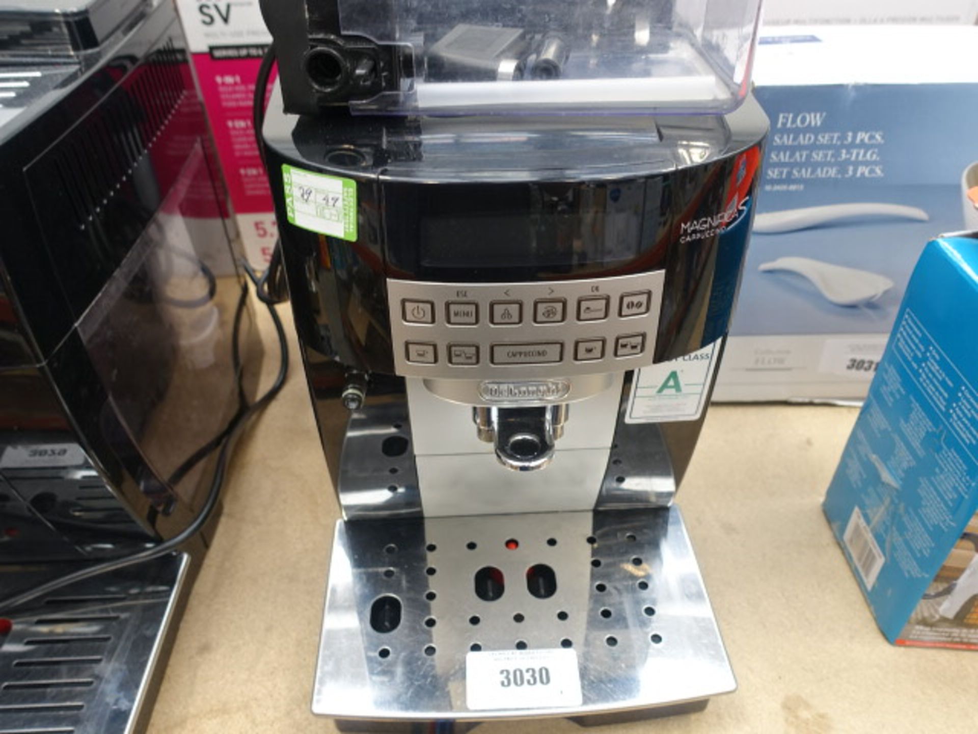 Unboxed Magnificus cappuccino coffee dispenser