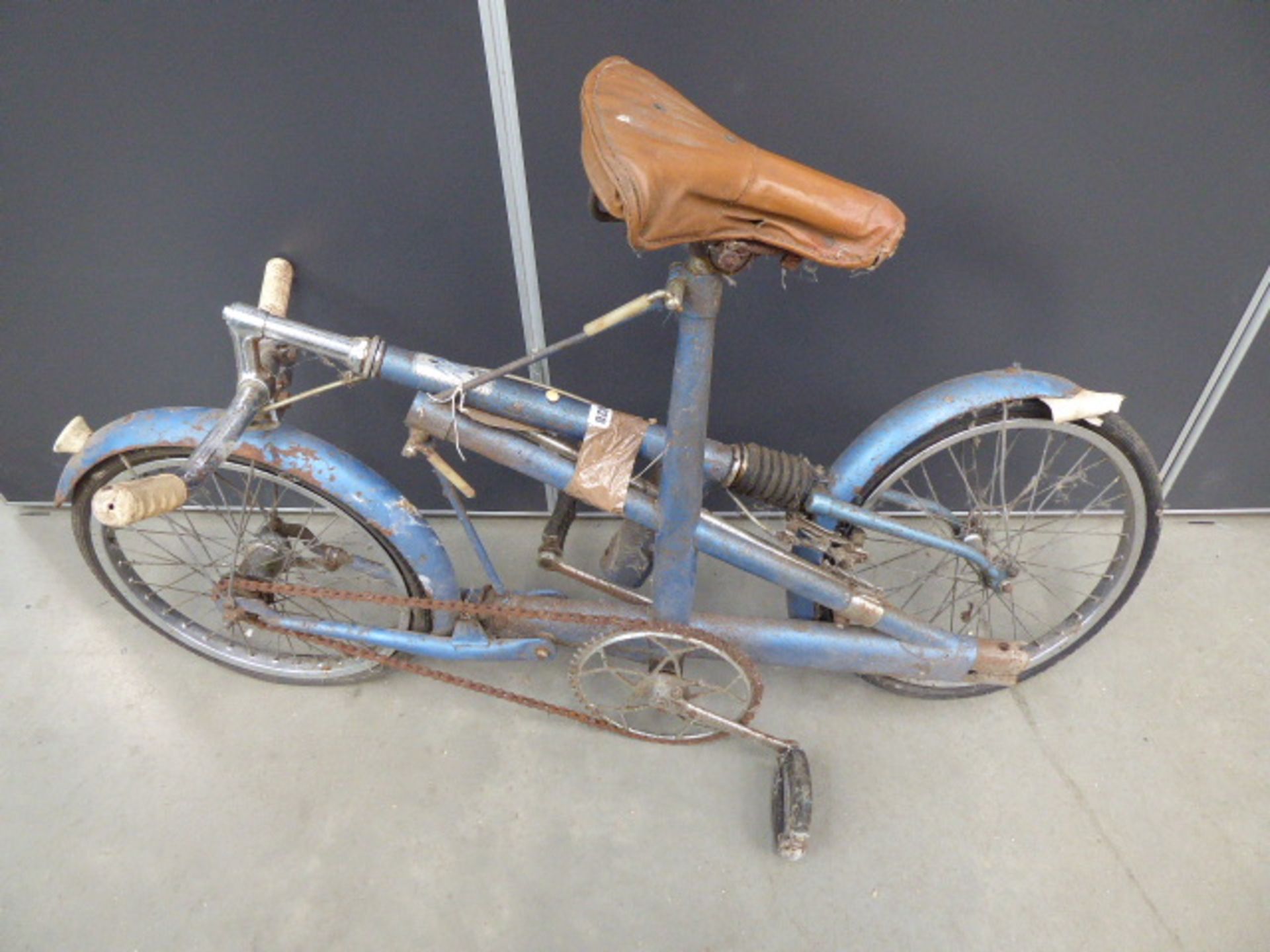 Moulton Stowaway vintage cycle