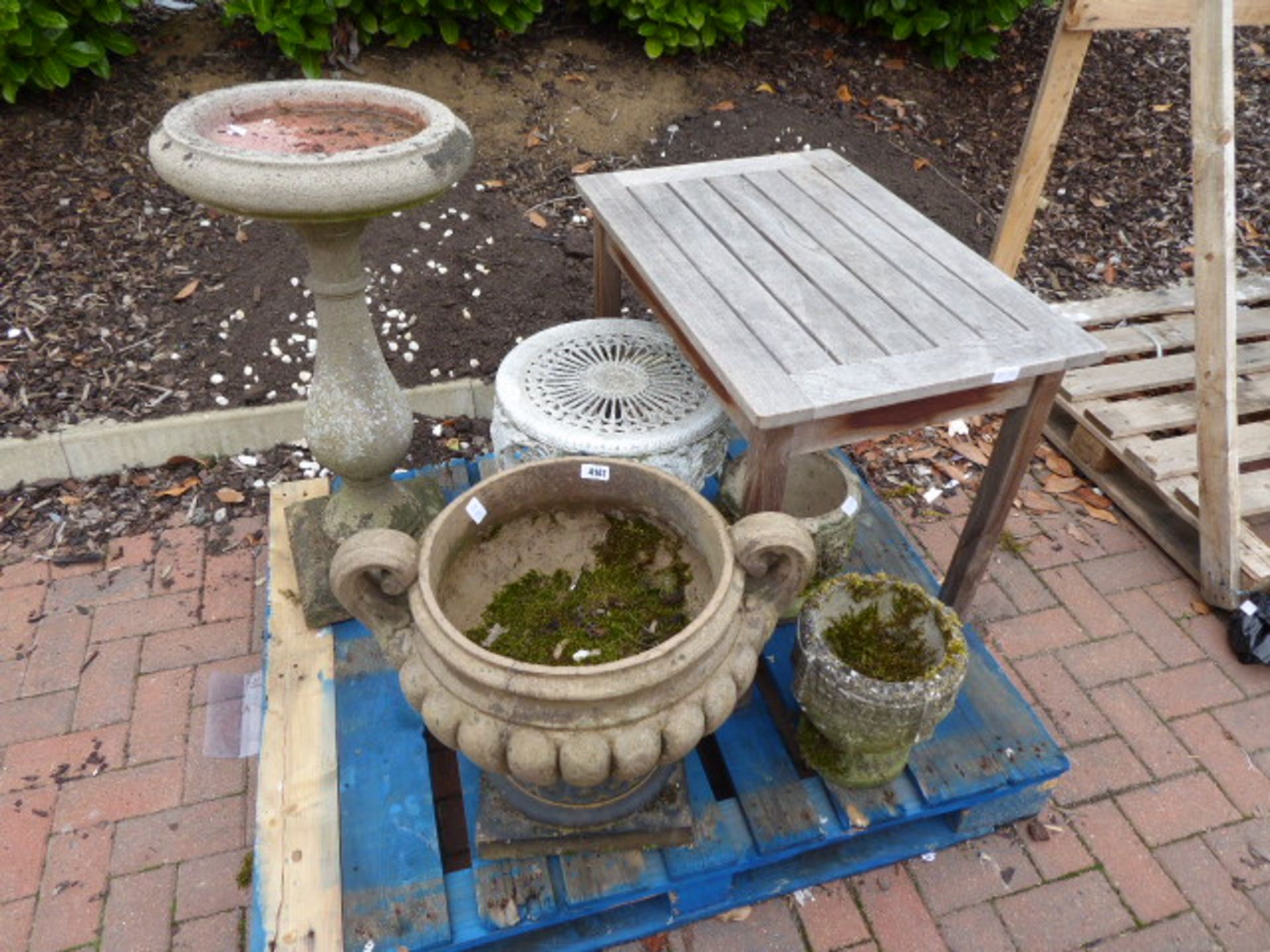 Large round double handed pot, 2 small round pots, wooden side table, bird bath and small metal