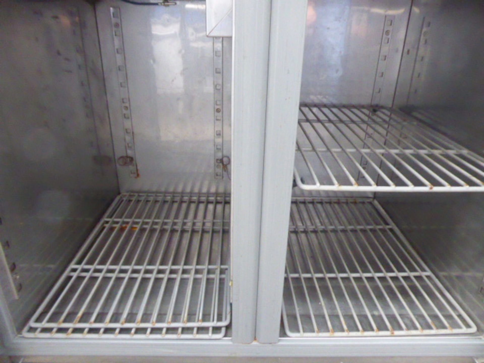 115cm Angelo Po counter fridge with 2 door cupboard under on casters - Image 2 of 2