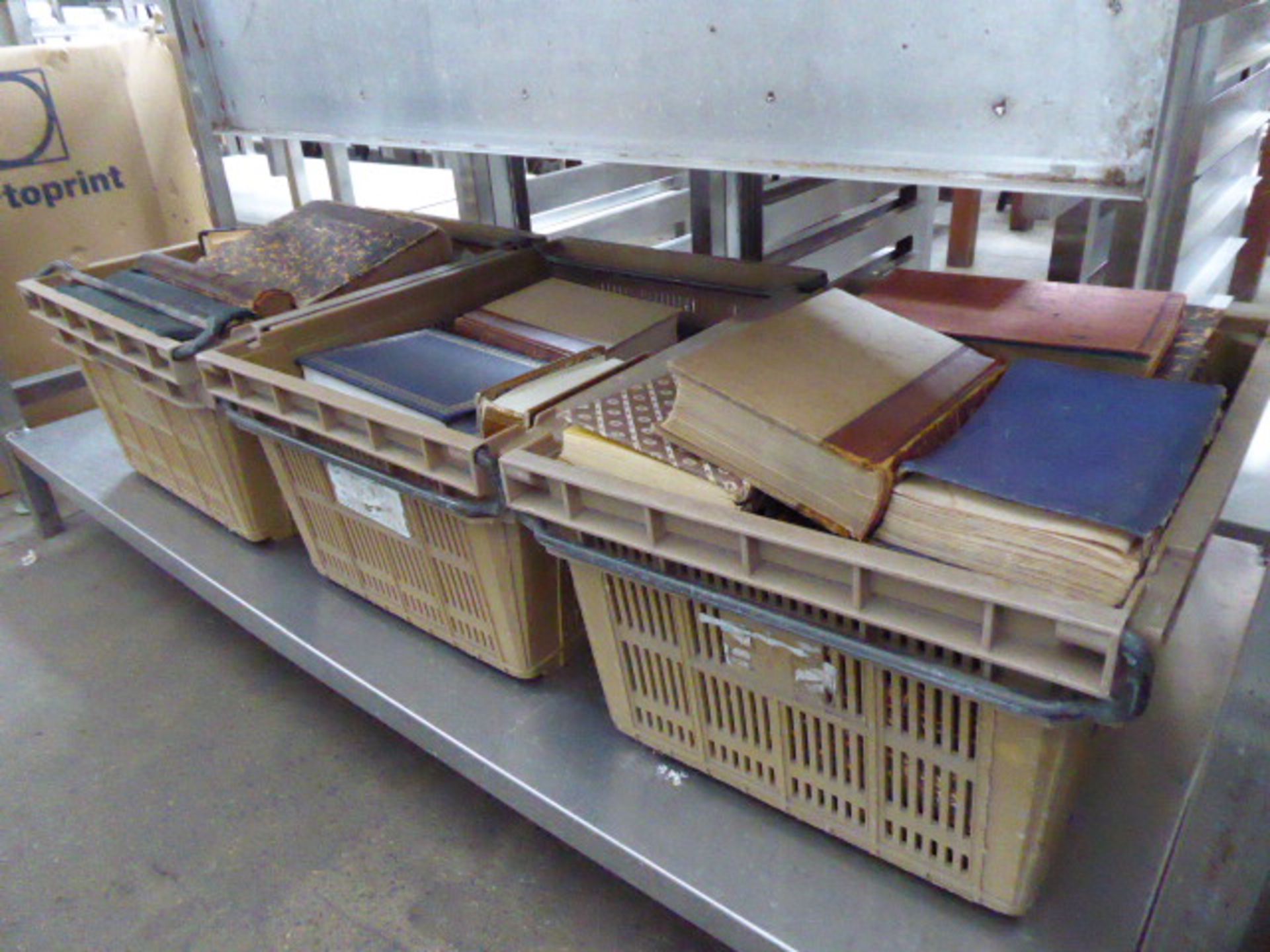 6 plastic stacking crates with assorted hardback books - Image 2 of 4