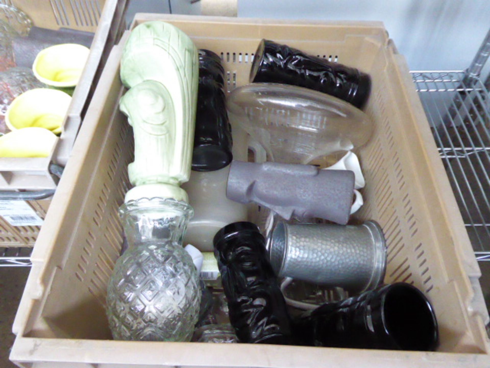 2 trays of decorative display items including themed glassware and pottery - Image 2 of 2