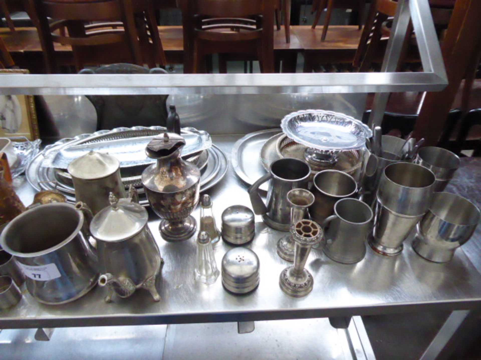 Table top display of assorted collectable items and metalwares including serving platters, pewter - Image 3 of 5