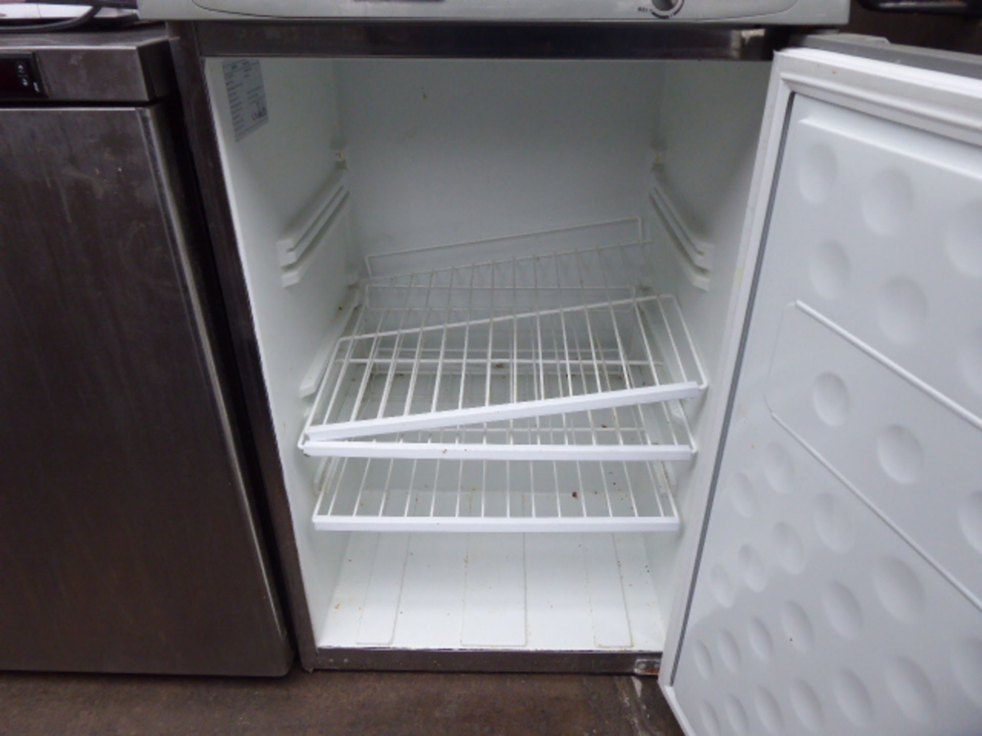 55cm Eistar under counter fridge (12) - Image 2 of 2