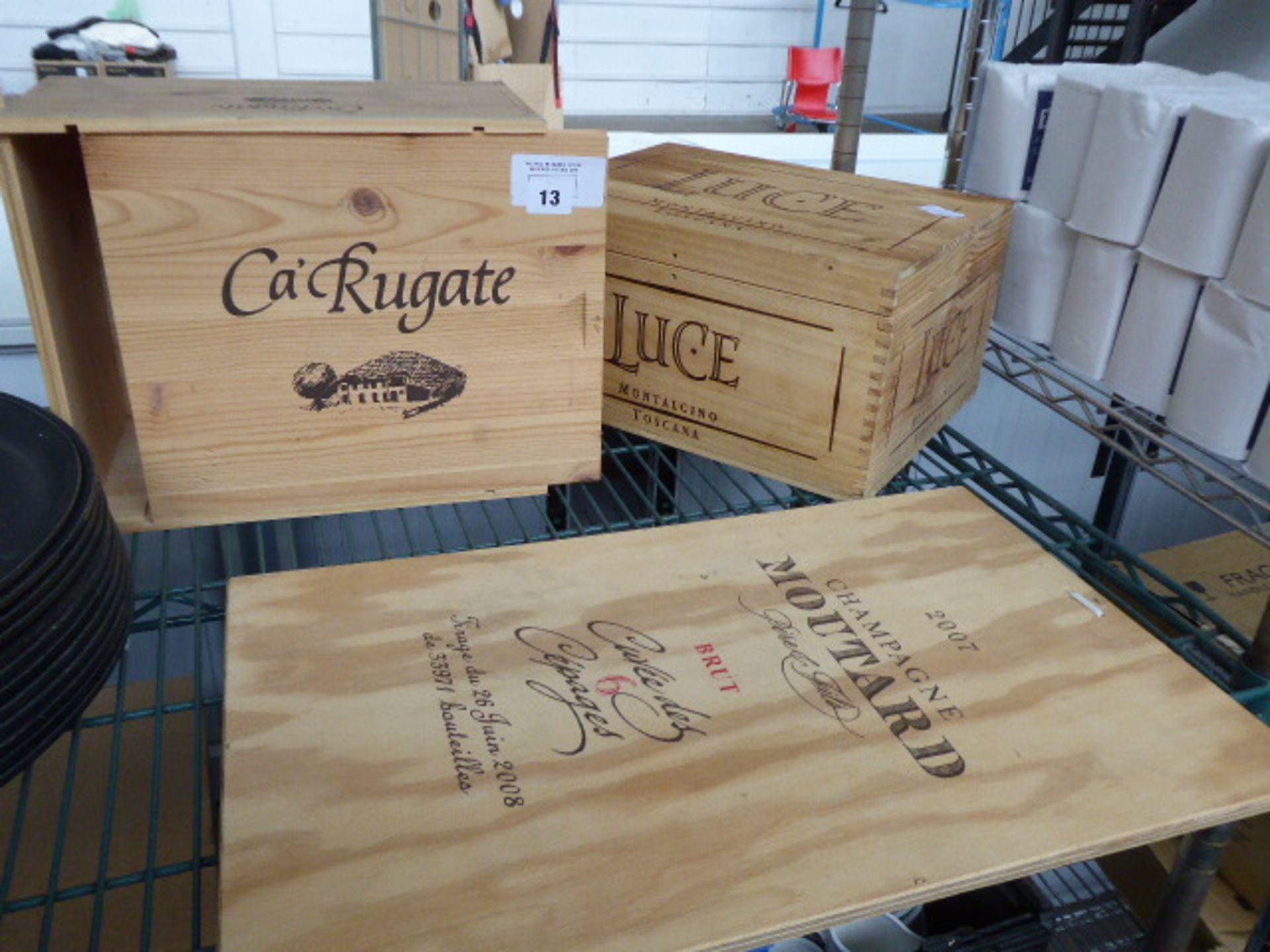 2 wine cases plus a wine board